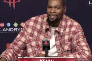 杜兰特：网红Speed的运动能力非常出色 他什么都能够做到